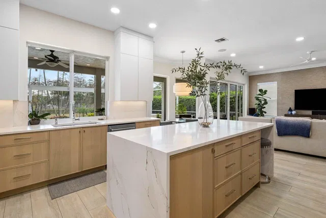 Saturnia Boca Raton Residence photo 12