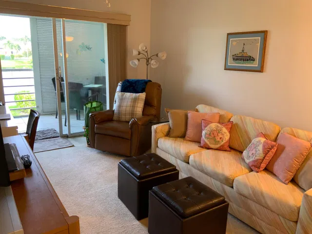 Residence photo 9