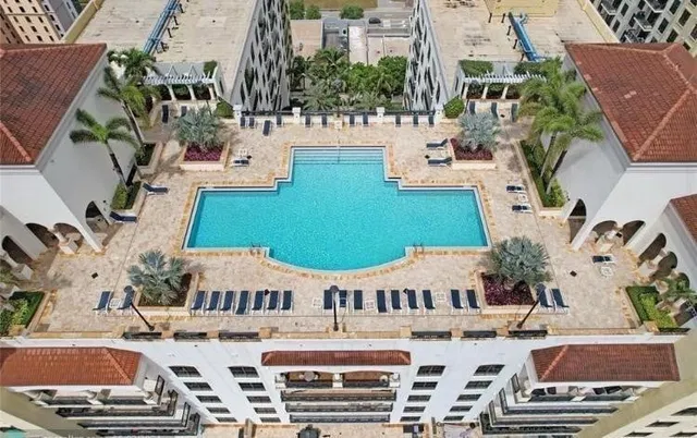 One City Plaza Unit 434 photo 2