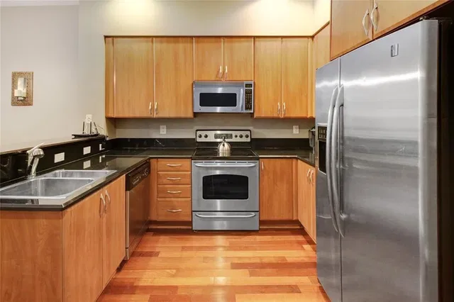 One City Plaza Unit 434 photo 8