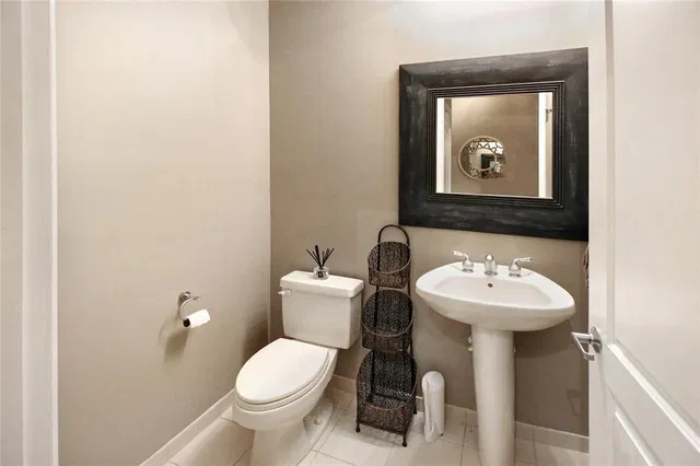 One City Plaza Unit 434 photo 10