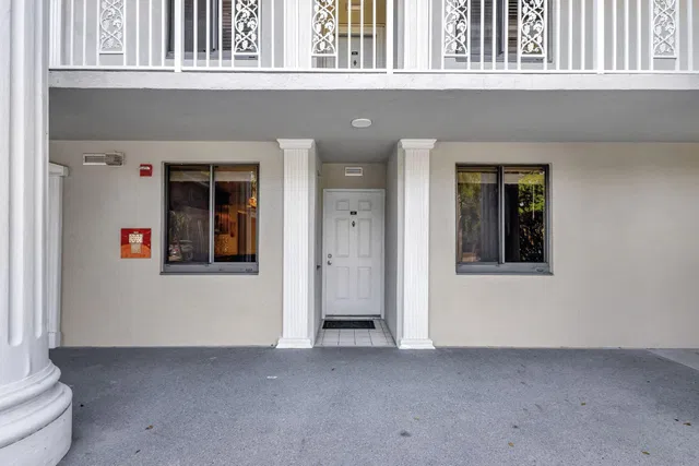 Unit 104 photo 33