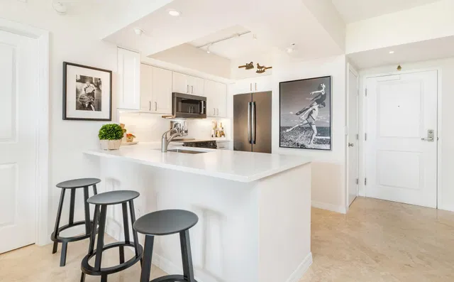 The Metropolitan Unit 416 photo 6