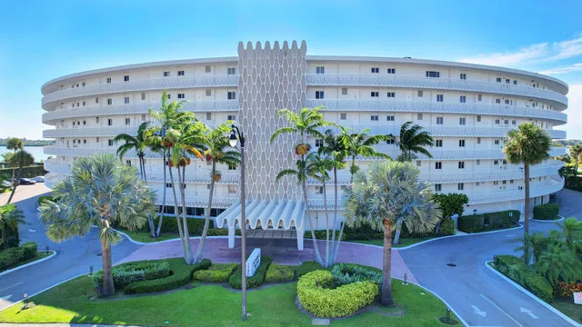2505 S Ocean 4030 Boulevard #403