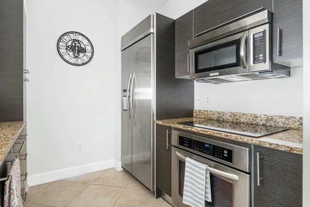 CityPlace South Tower Unit 1514 photo 9