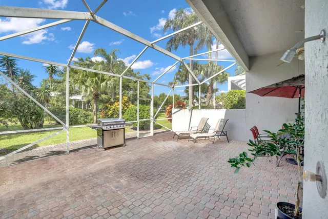 St. Andrews Country Club Residence photo 46