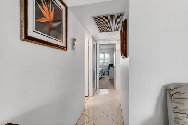 Residence photo 23