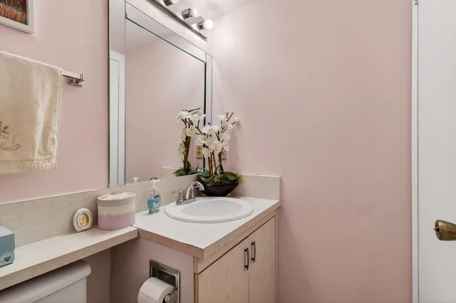 Residence photo 34
