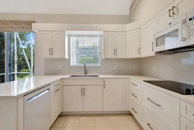 Residence photo 27