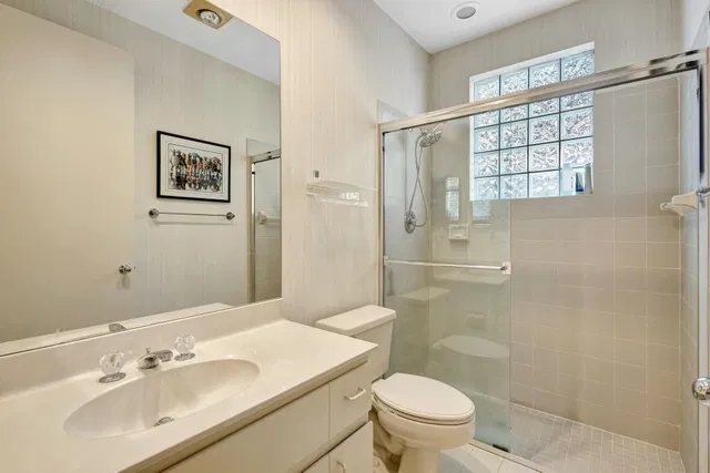 Residence photo 36