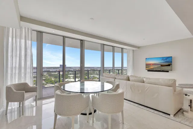 Amrit Ocean Resort & Residences Unit P1401 photo 10