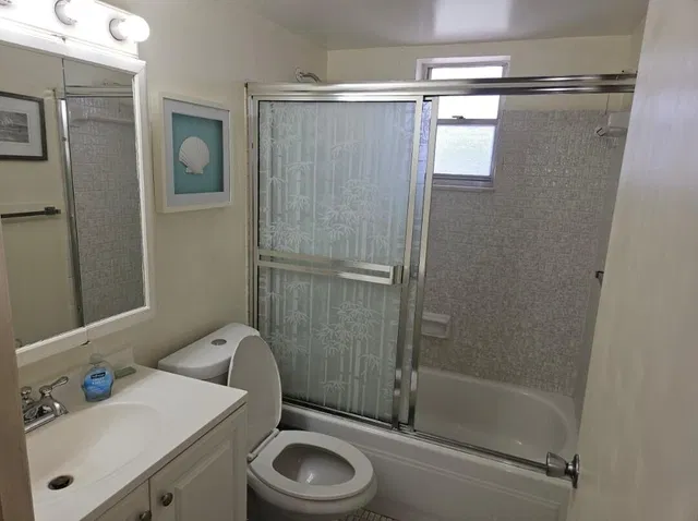  Unit 202 photo 5
