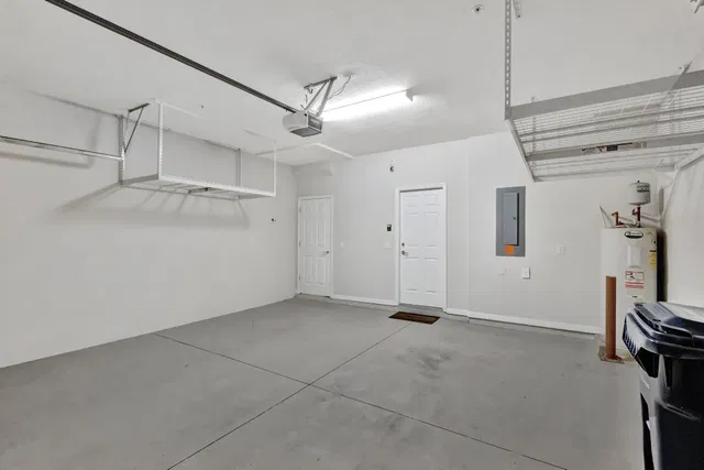 Botanica Unit 102 photo 19