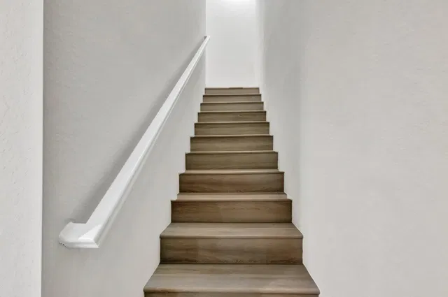 Botanica Unit 102 photo 25