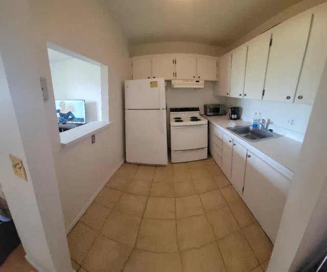 Unit 306 photo 26