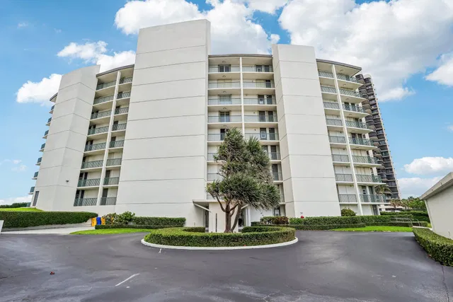 Singer Island Unit Pha photo 3