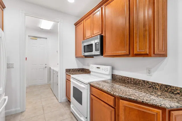 Mallory Creek Abacoa Residence photo 7