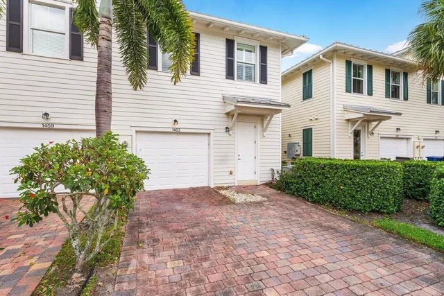 Mallory Creek Abacoa Residence photo 33