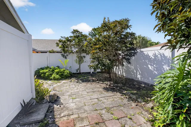 Bocaire Country Club Residence photo 40