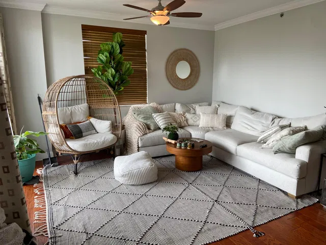 The Montecito Unit 512 photo 3