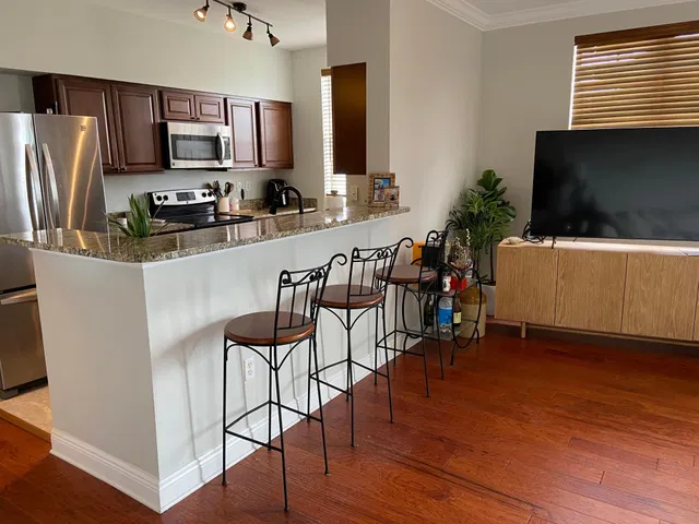 The Montecito Unit 512 photo 4