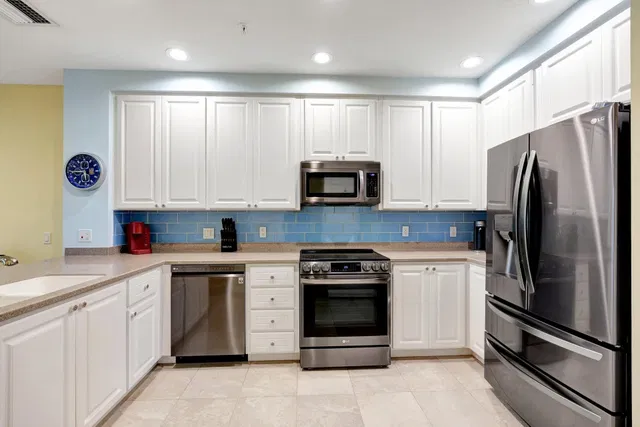 Mallory Creek Abacoa Residence photo 9