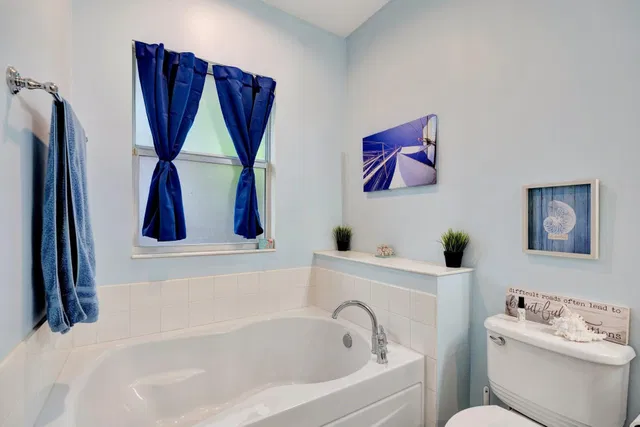 Mallory Creek Abacoa Residence photo 26