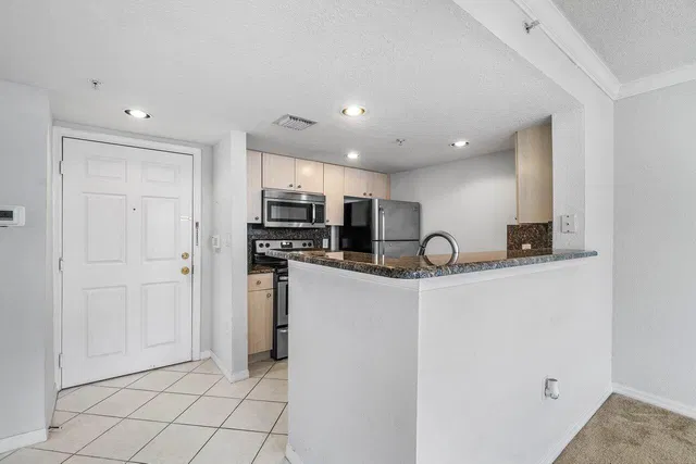 Flagler Pointe Unit 705 photo 8
