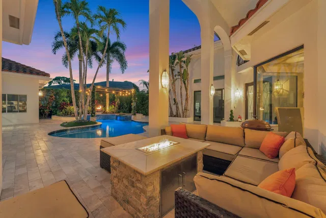 Seasons Residence photo 6