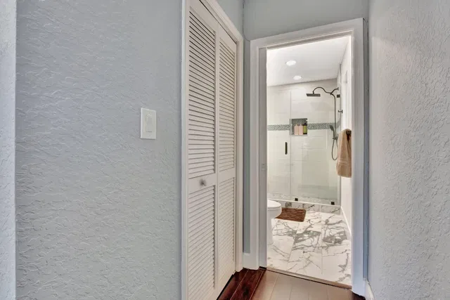 Seasons Residence photo 62