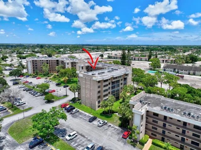 Unit 507 photo 20