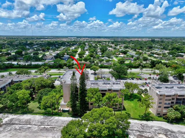 Unit 507 photo 22