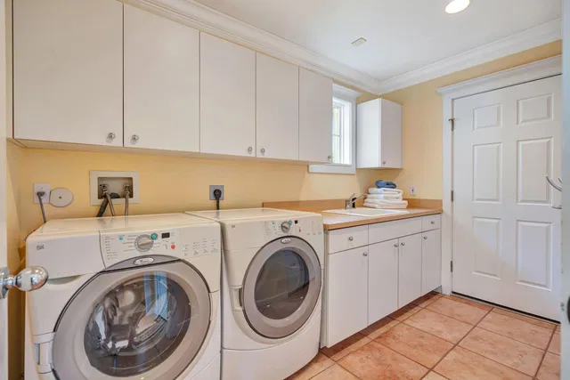 Admirals Cove Residence photo 29