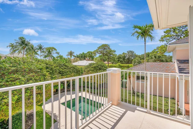 Admirals Cove Residence photo 57