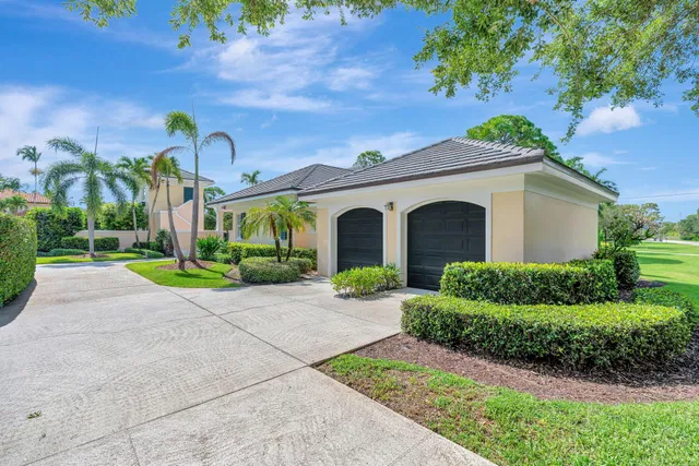 Admirals Cove Residence photo 63