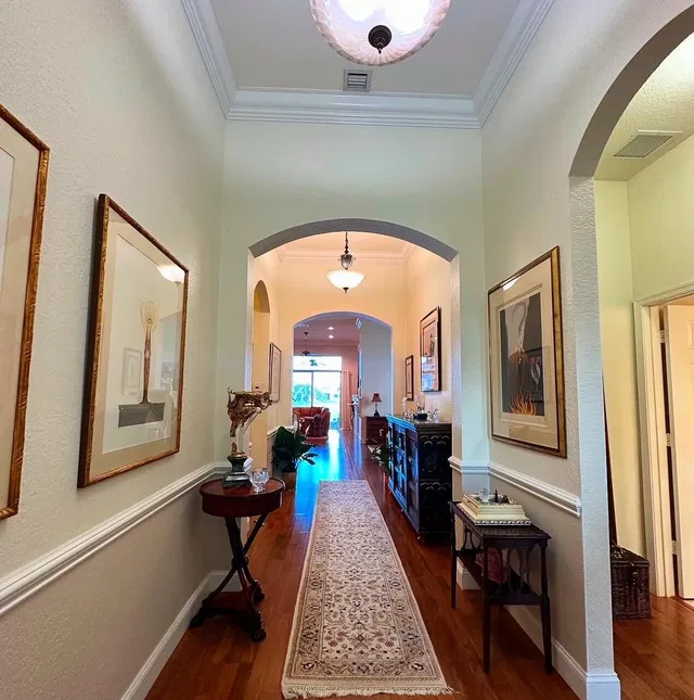  Residence photo 6