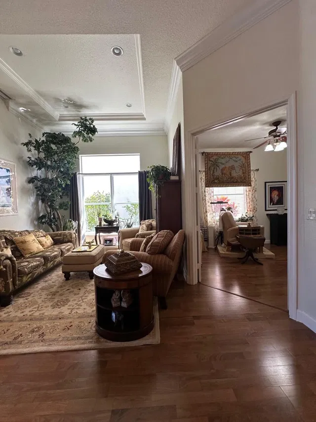  Residence photo 17