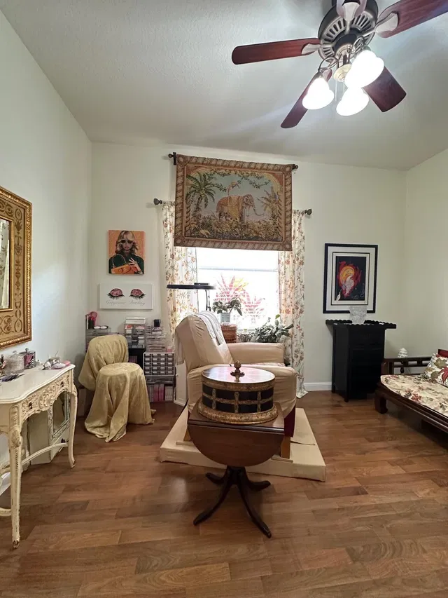  Residence photo 18