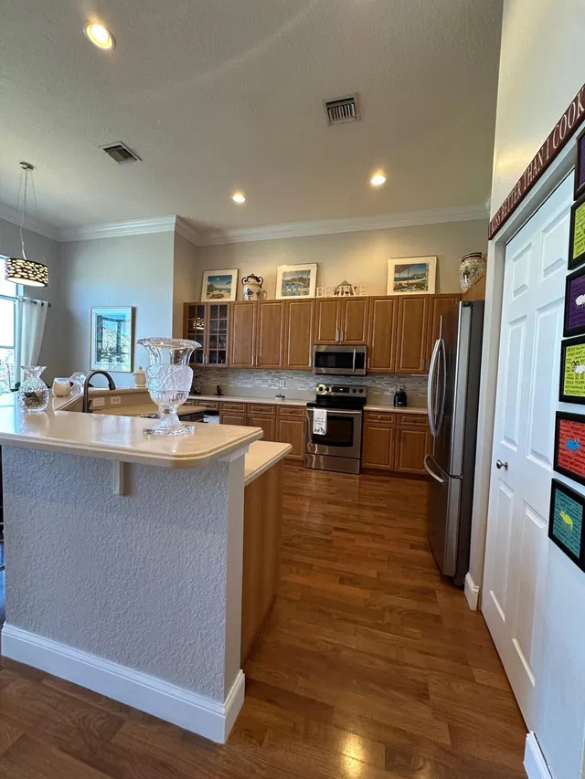  Residence photo 25