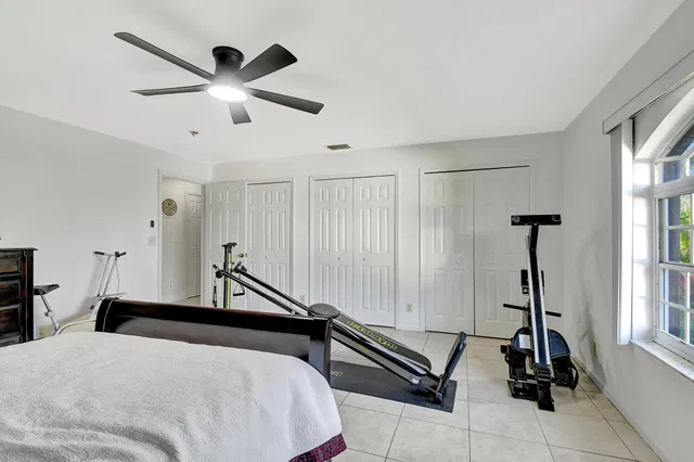 Residence photo 23