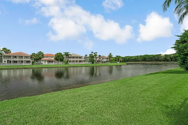 Saturnia Boca Raton Residence photo 5