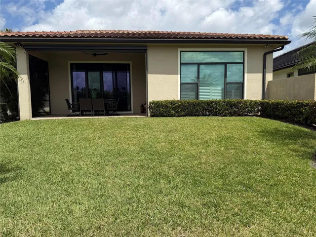 Residence photo 30