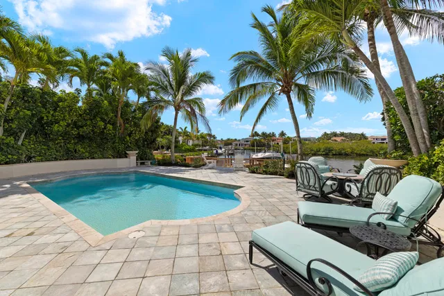 Admirals Cove Residence photo 28