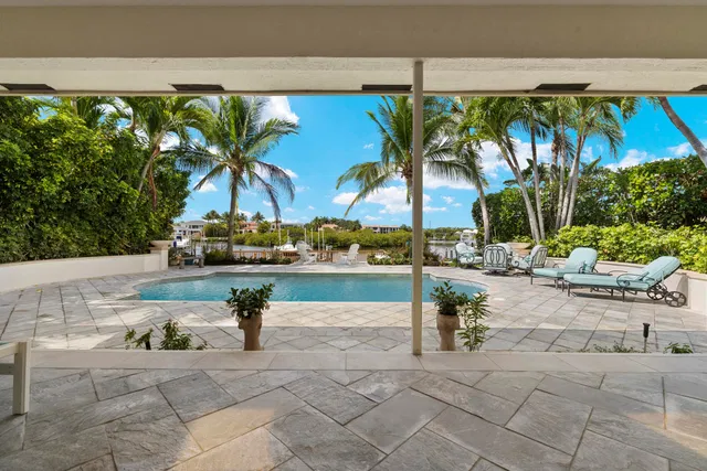 Admirals Cove Residence photo 29