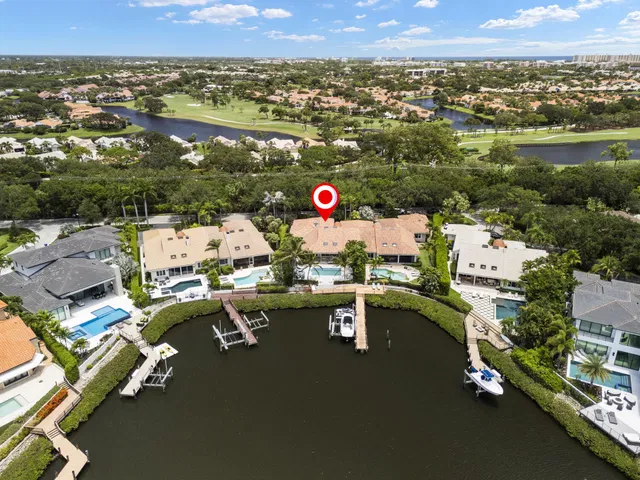 Admirals Cove Residence photo 33