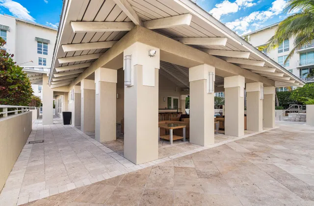 City Palms Unit 829 photo 18