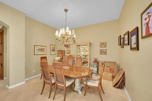 Residence photo 18