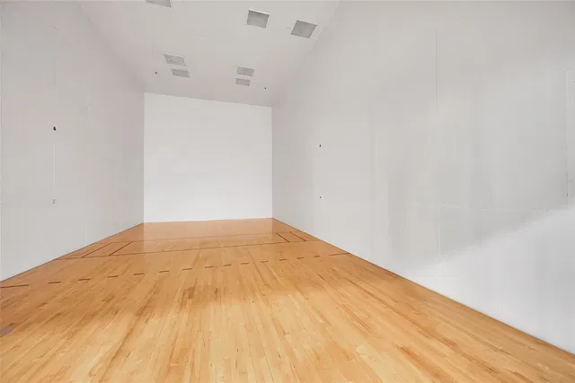 Residence photo 47
