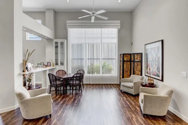 Woodfield Country Club Residence photo 5