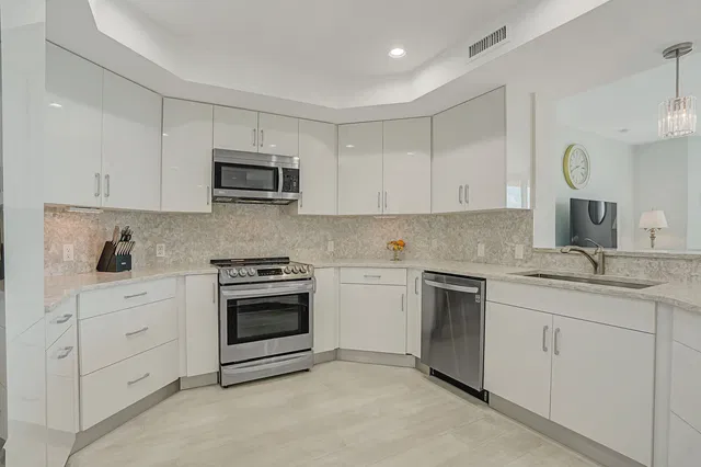 The Landmark Palm Beach Gardens Unit 802b photo 28